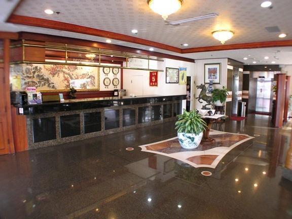 Fortune Hotel Tainan Eksteriør billede